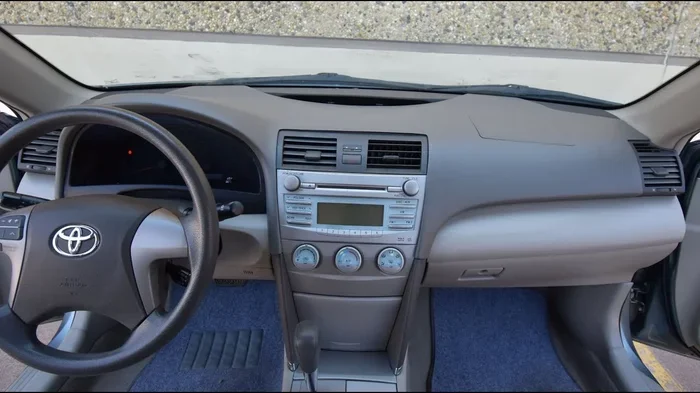 Why Is the Check Engine Light Blinking on My 2007 Camry