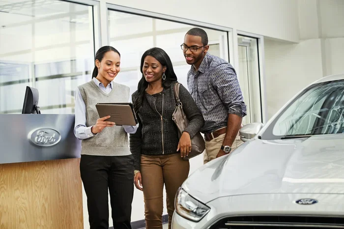 How Much Do Ford Car Salesman Make Every Single Year