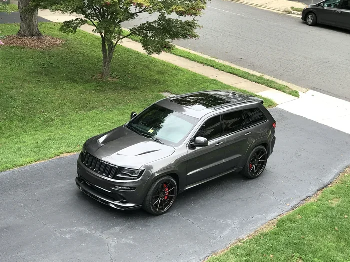 How Heavy Is a Jeep Grand Cherokee and What You Need to Know