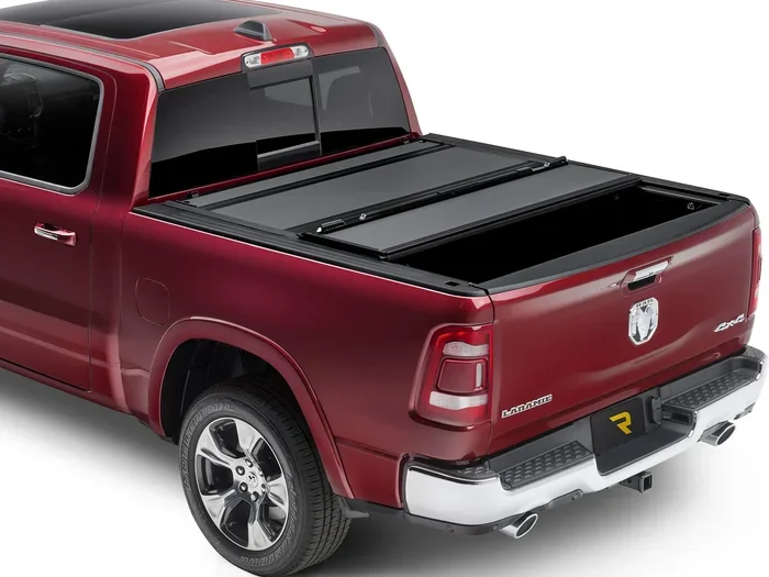 How to Take a Tonneau Cover Off Your Pickup Truck Bed