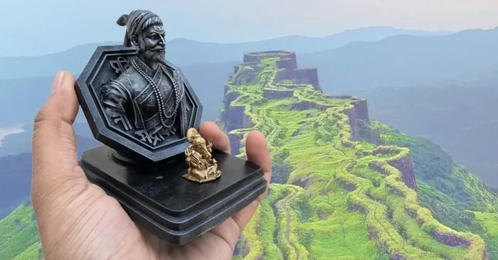 Shivaji Maharaj Statue for Car Dashboard Decoration
