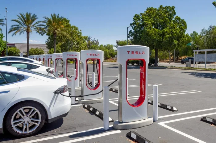 How To Charge A Tesla Rental Car