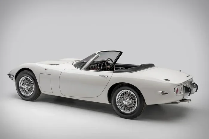Did James Bond Drive a Toyota 2000GT You Will Be Surprised