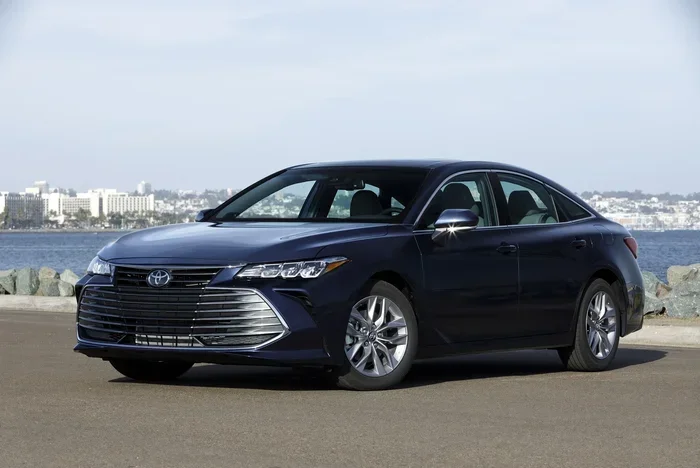 Why Was Toyota Avalon Discontinued And What Replaced It